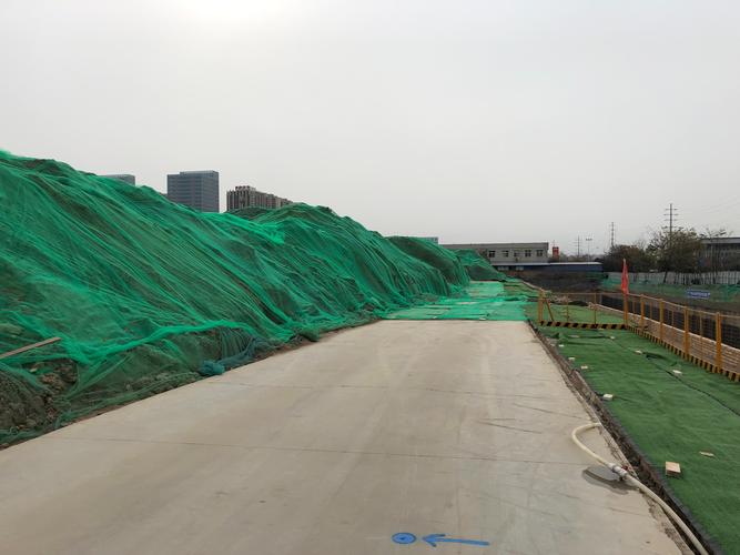 西安市地下综合管廊朱宏路项目,加快推进项目建设,全力完成施工任务